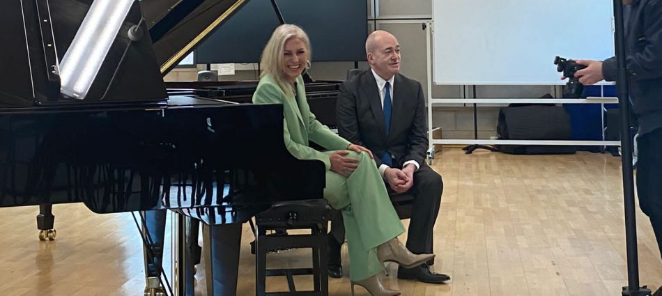 Nicholas Ashton, pianist